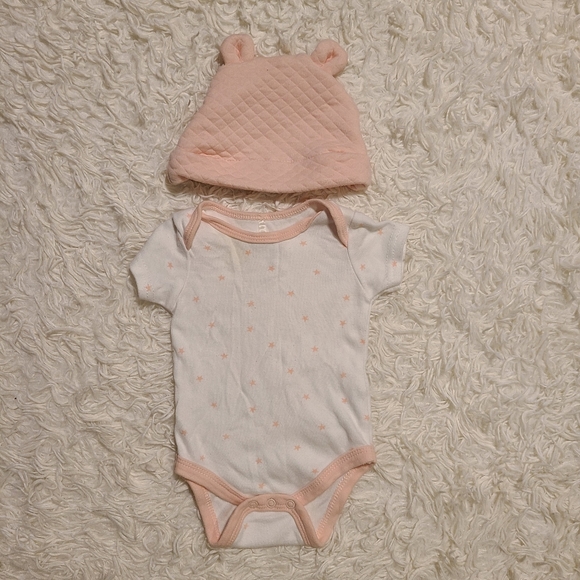 4-Piece Baby Outfit Set - Picture 2 of 8
